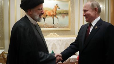 مناقشة اتفاقية شاملة، تفاصيل لقاء بوتين والرئيس الإيراني في كازاخستان