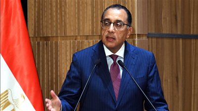 رئيس الوزراء يكشف أسباب دمج وزارتي الخارجية والهجرة 