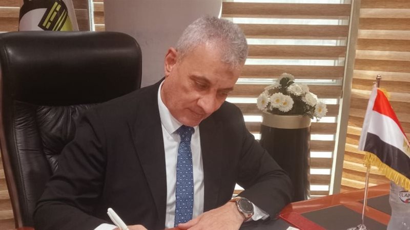 المحاسب أحمد السروجى،فيتو