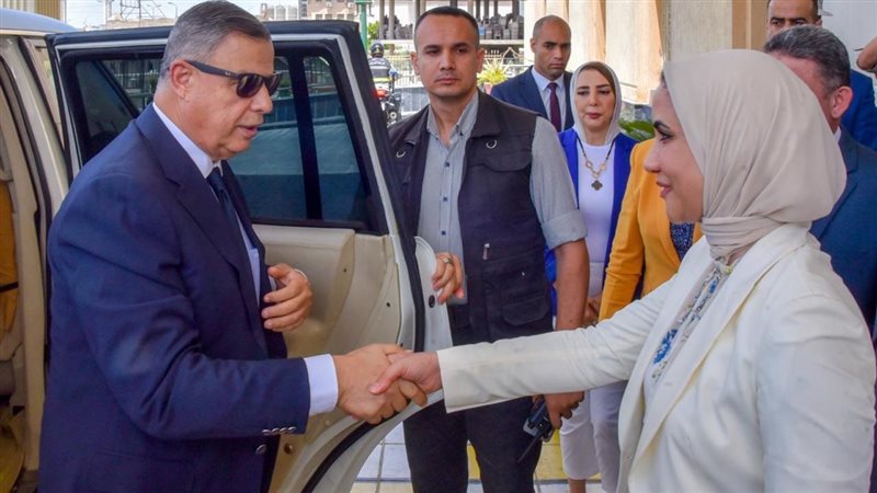 الفريق أحمد خالد
