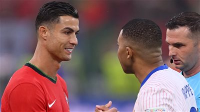 نصيحة رونالدو لجماهير ريال مدريد ومبابي 