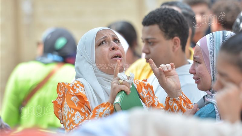 انهيار طلاب الثانوية