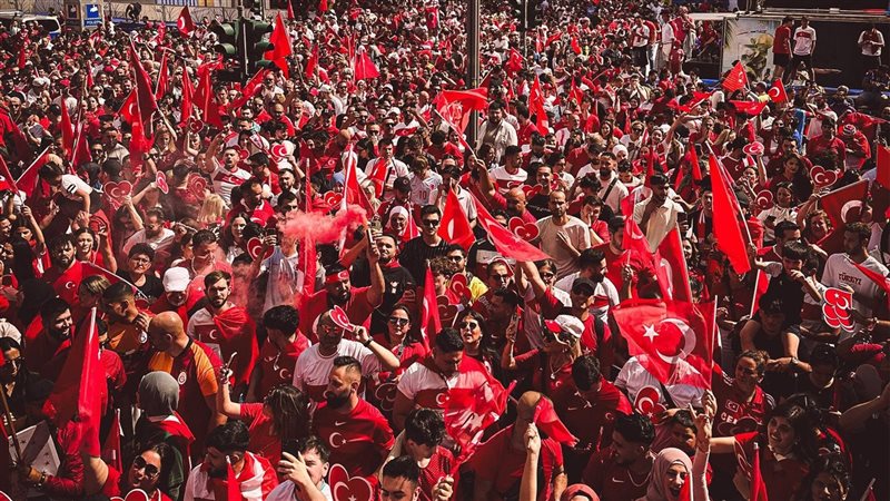 جماهير تركيا، فيتو