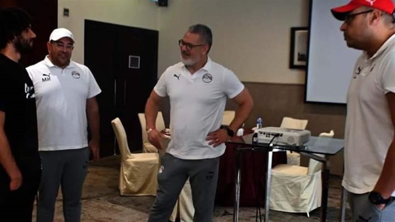 النني يصل معسكر المنتخب