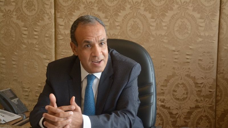 الدكتور بدر عبدالعاطي،
