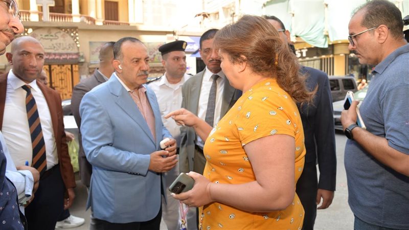 لقاء محافظ أسيوط