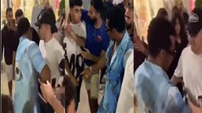 صفعة محمد رمضان لأحد معجبيه تثير غضب المصريين، والنشطاء: هي بقت موضة