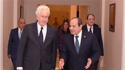 آخر مستجدات تطور الشراكة الاستراتيجية بين القاهرة وواشنطن