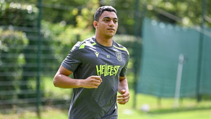 مصطفى محمد، فيتو
