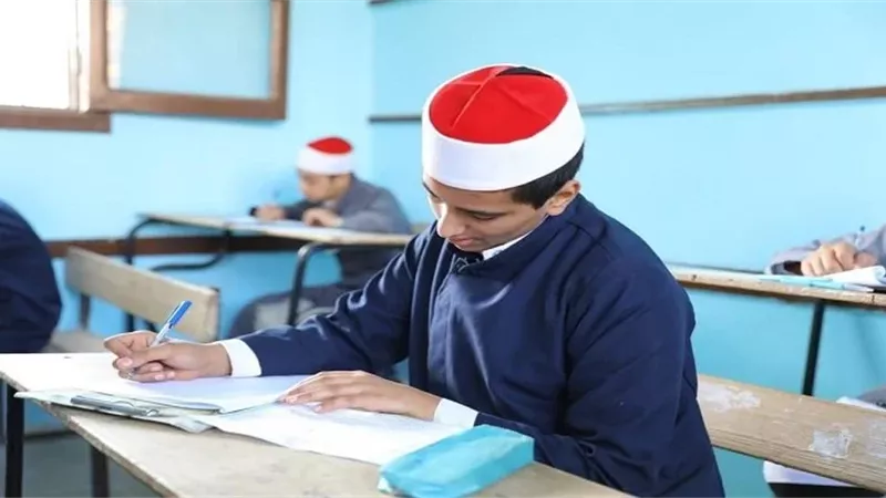 طلاب المعاهد الأزهرية،