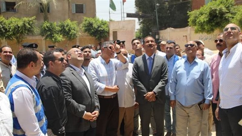 محافظ الجيزة ومدير