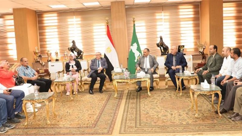 محافظ الشرقية, فيتو