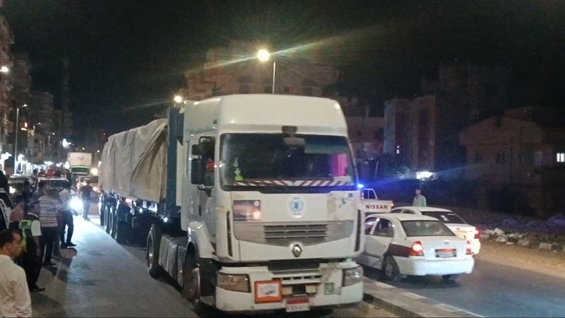 نقل الشاحنات الإغاثية،