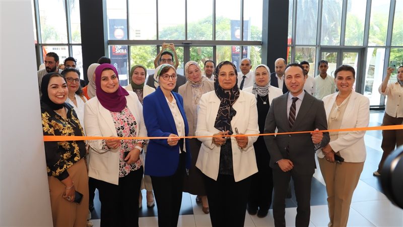 جامعة عين شمس، فيتو