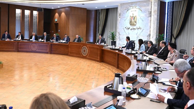 اجتماع برئاسة الدكتور