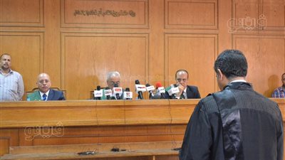 بعد قليل، الحكم في استئناف حسين الشحات على حبسه سنة
