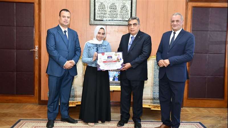 اوائل الدبلومات،