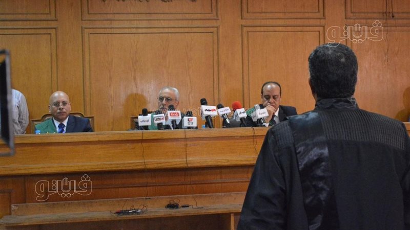 محاكمة متهمين، فيتو