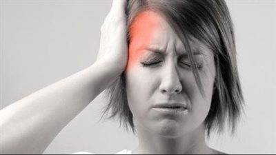 أخطرها العنقودي المعروف بالانتحاري، أنواع الصداع وطرق العلاج (فيديو)