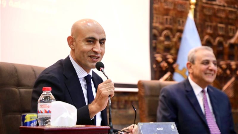 الدكتور محمد عبداللطيف