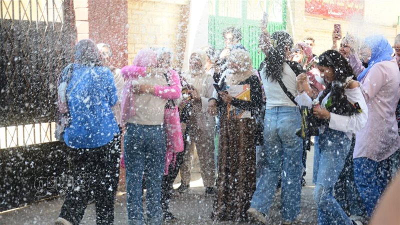 طلاب الثانوية العامة