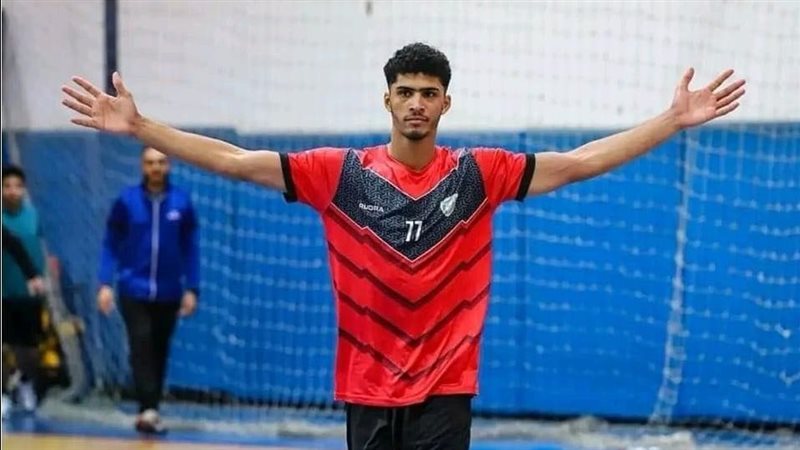 محمد عدلان لاعب كرة