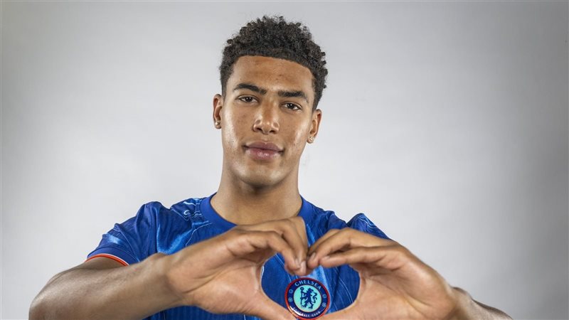 كاليب وايلي، فيتو