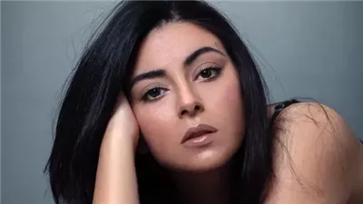 نهى عابدين، 10 معلومات عن 