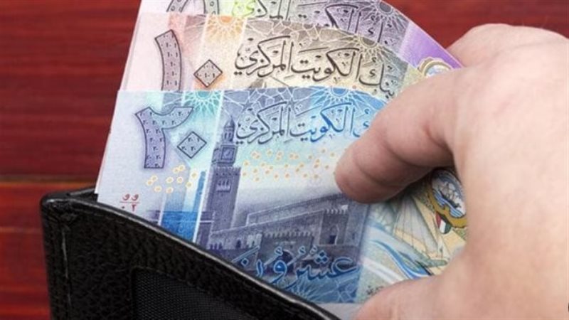 الدينار الكويتي،
