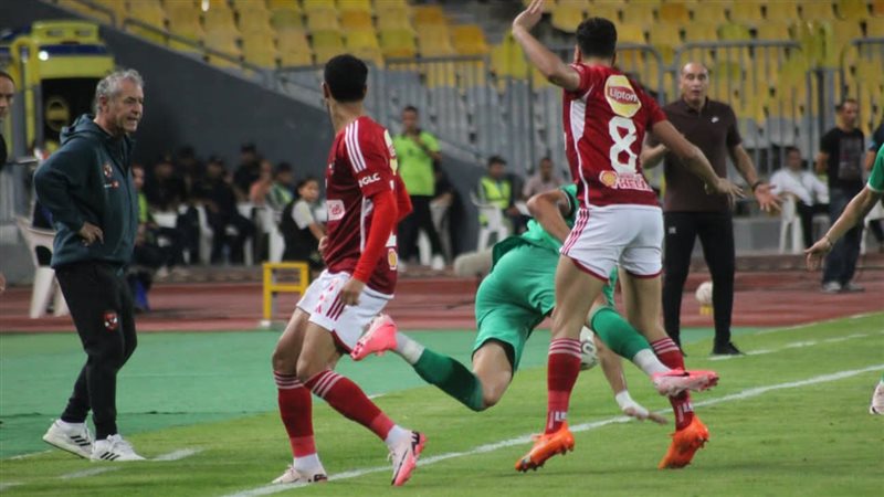 الأهلي، فيتو