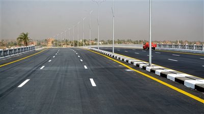 رصف ورفع كفاءة الطرق الداخلية بمشروع جنة القاهرة الجديدة