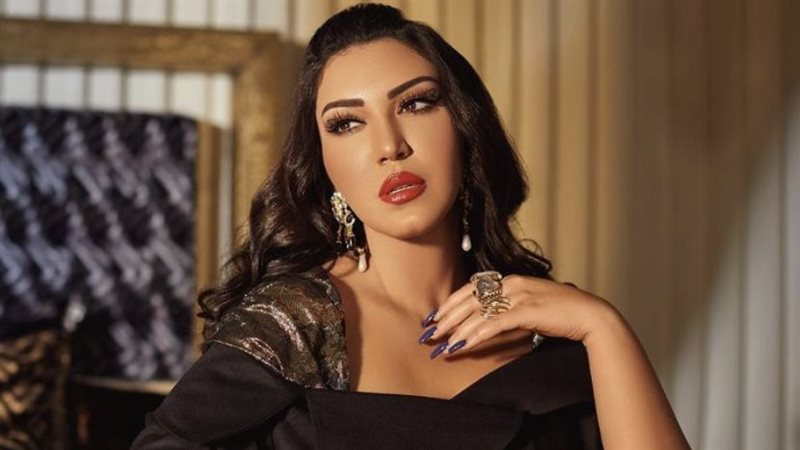 أسما لمنور، فيتو