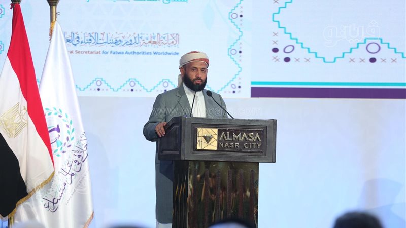 الدكتور محمد بن عيضة،