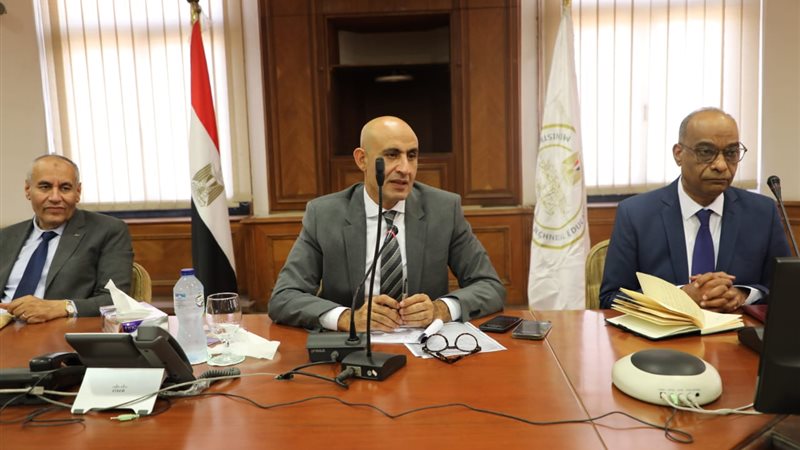 محمد عبد اللطيف وزير