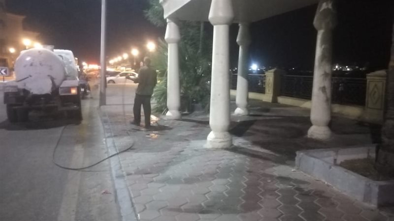 جانب من أعمال النظافة
