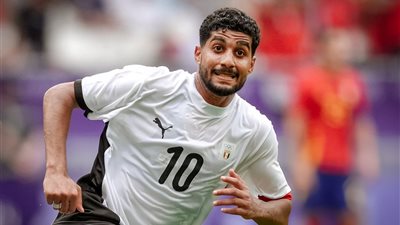 فيفا يشيد بتألق إبراهيم عادل أمام إسبانيا: الفتى الذهبي لمنتخب مصر