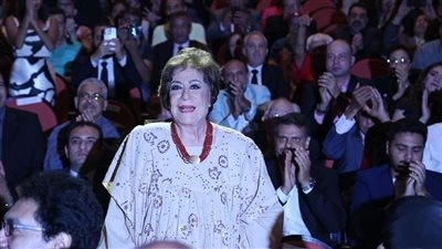 سميحة أيوب تحتفل بعيد ميلادها الـ93.. سيدة المسرح العربي تواصل العطاء بلا حدود