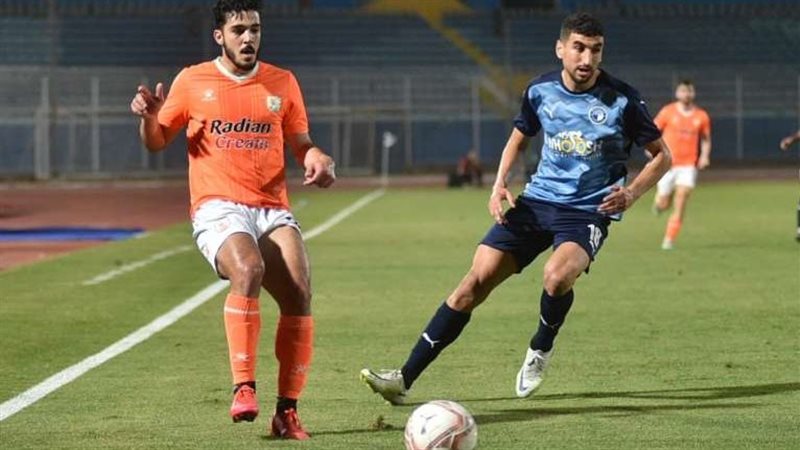 بيراميدز وفاركو 