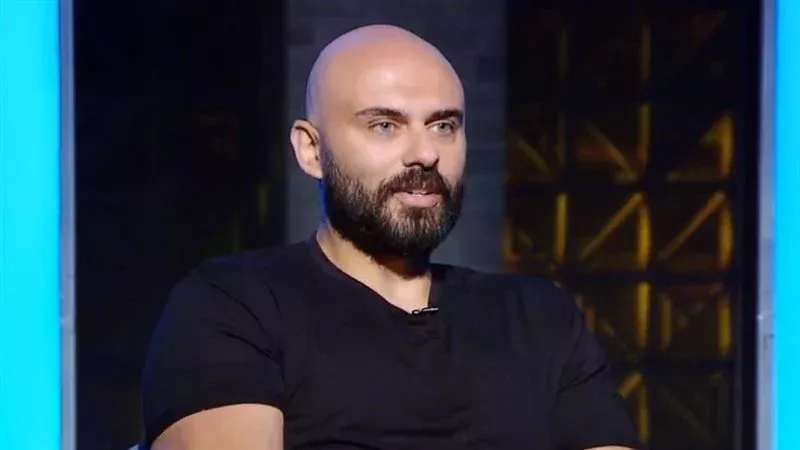 أحمد صلاح حسني، فيتو