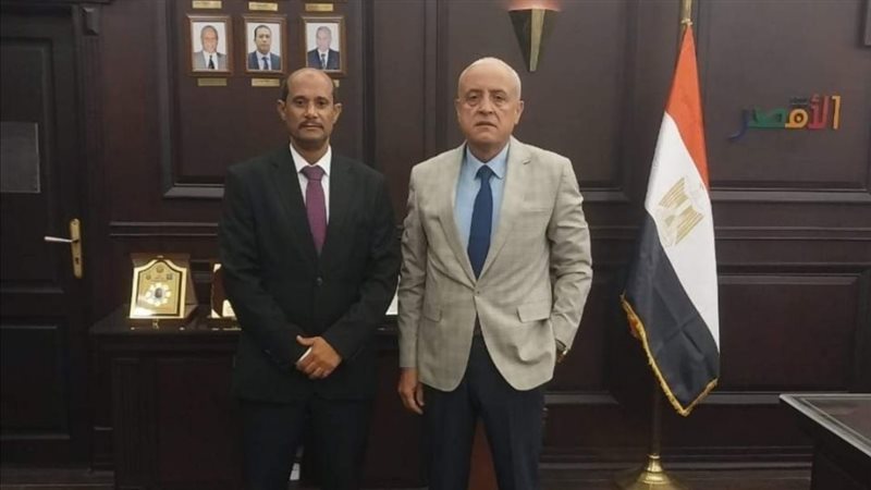 محافظ الأقصر ومدير