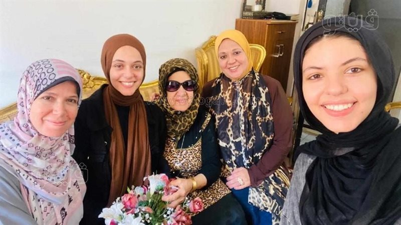 نهى الوكيل العاشرة
