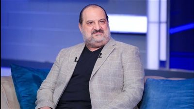 في عيد ميلاد خالد الصاوي.. بدأ مسيرته الفنية مساعد مخرج وعاش تجارب صعبة بسبب الممنوعات والمرض