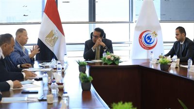خالد عبد الغفار: الدولة حريصة على جذب الاستثمارات في القطاع الصحي وتذليل أي تحديات 