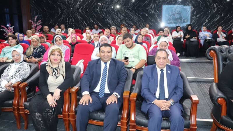 جانب من الندوة، فيتو