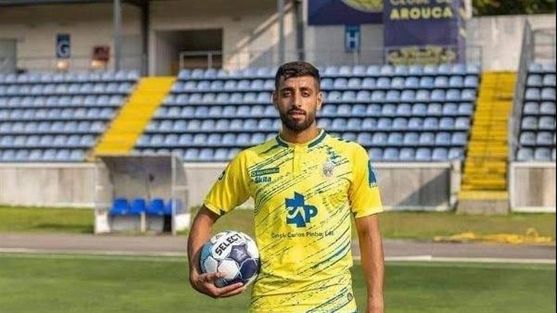 عدي الدباغ،فيتو