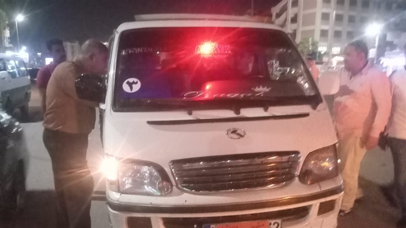 حملة مكبرة على مواقف