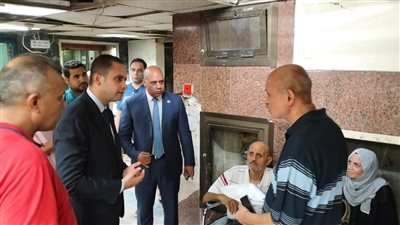 سوء نظافة وتكدس للمرضى، جولة نائب وزير الصحة تكشف مخالفات مستشفى مدينة نصر للتأمين الصحي