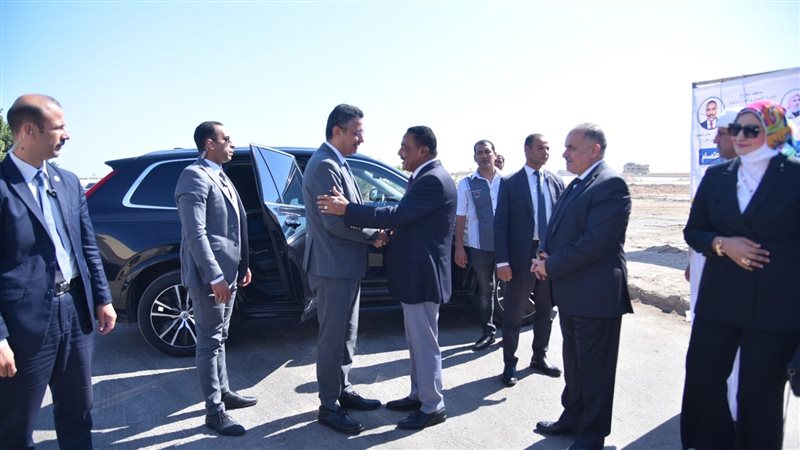 وزير التموين بمرسى