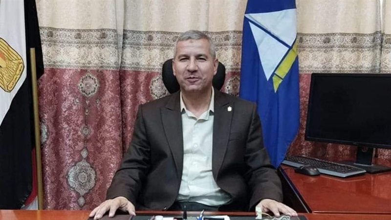 محمد رمضان غريب وكيل