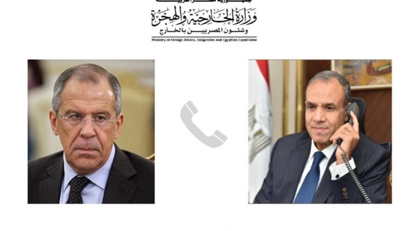 وزير الخارجية يجري